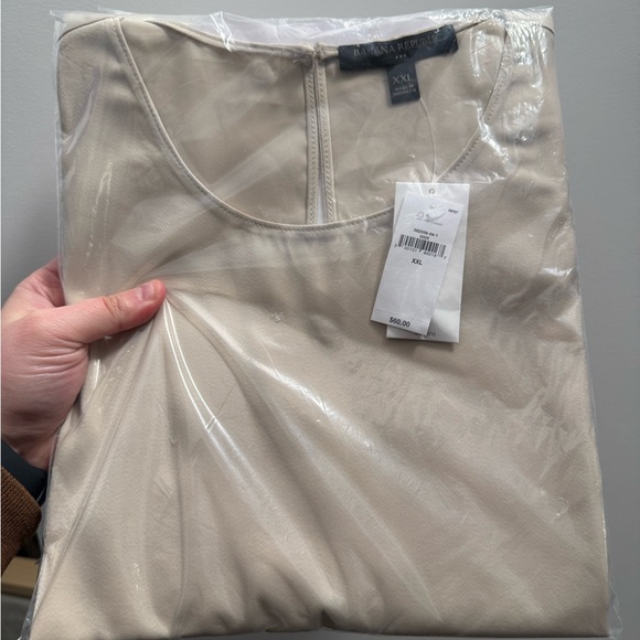 Banana Republic Factory Tops - NWT Banana Republic Factory Tank Beige XXL